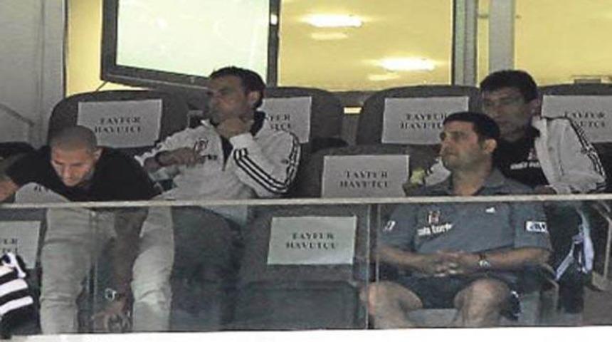 Her yer Tayfur Havut&ccedil;u'nun