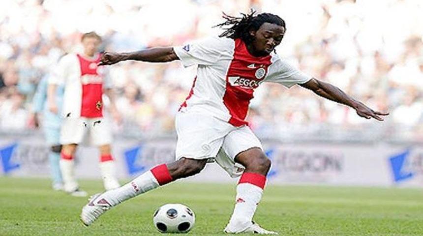 Ma&ccedil; sırasında kalbi durdu!