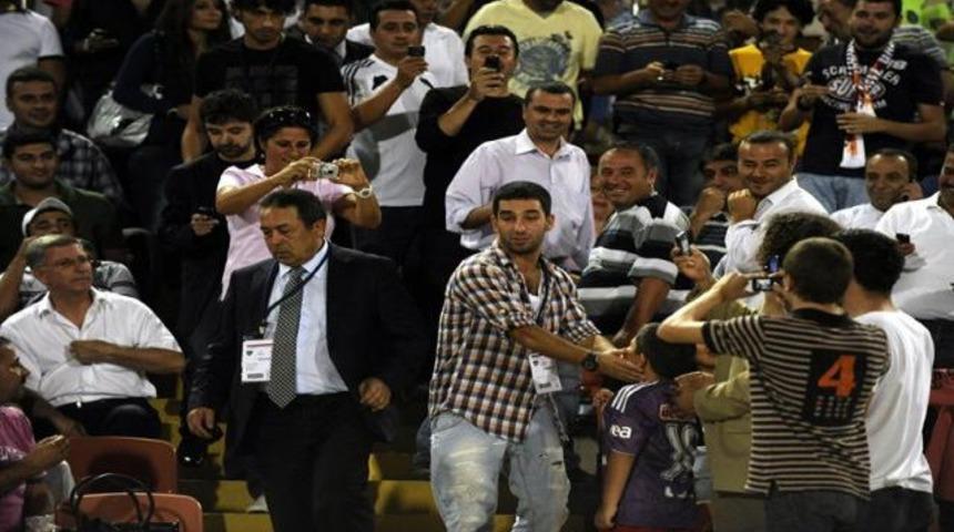 Arda'dan Fener forması s&ouml;z&uuml;!