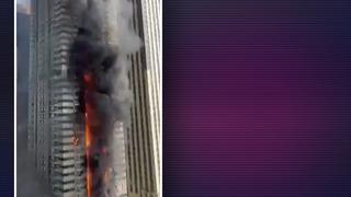 Dubai'de gökdelen yangını! Marina Pinnacle alev alev yandı, yaklaşık 4 bin kişi tahliye edildi