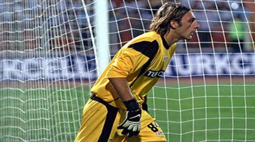 İn&ouml;n&uuml;'de iki isme ıslık!