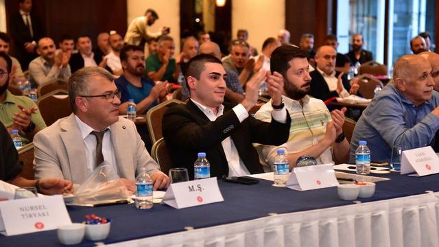 Mert Şener’den İstanbul Pastacılar Odası Başkan Adayı Çağırdar’a destek