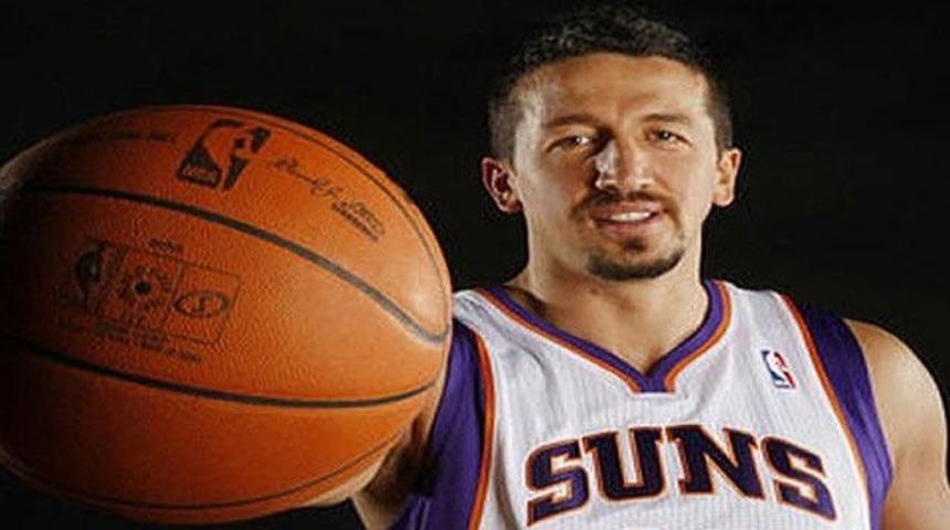 Hido yeni formasıyla poz verdi!