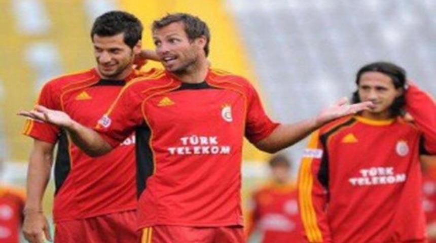 Cimbom'a iki k&ouml;t&uuml; haber!