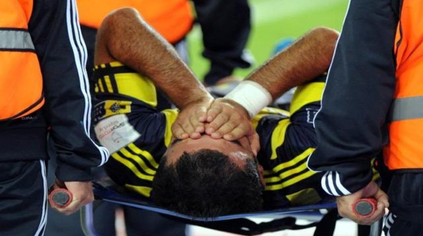 Milli futbolcu 2 ay yok!