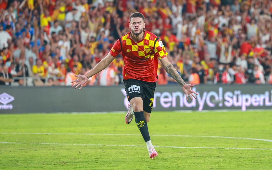 Göztepe’de ayrılıklar peş peşe! Romulo için Avrupa’dan ilgi yüksek… 2