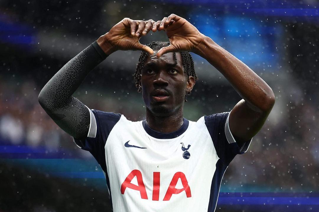 Fenerbahçe’den Tottenham çıkarması! Jose Mourinho 2 oyuncuya talip… 1