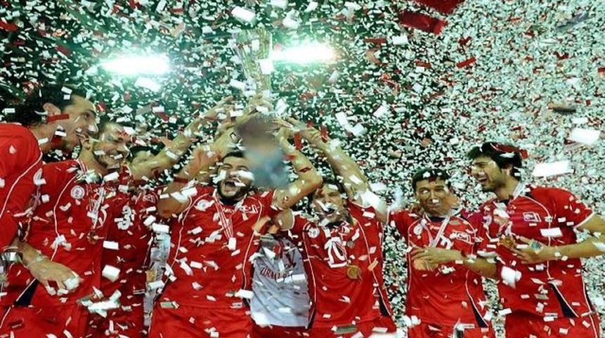 S&uuml;per Kupa Ziraat Bankası'nın!