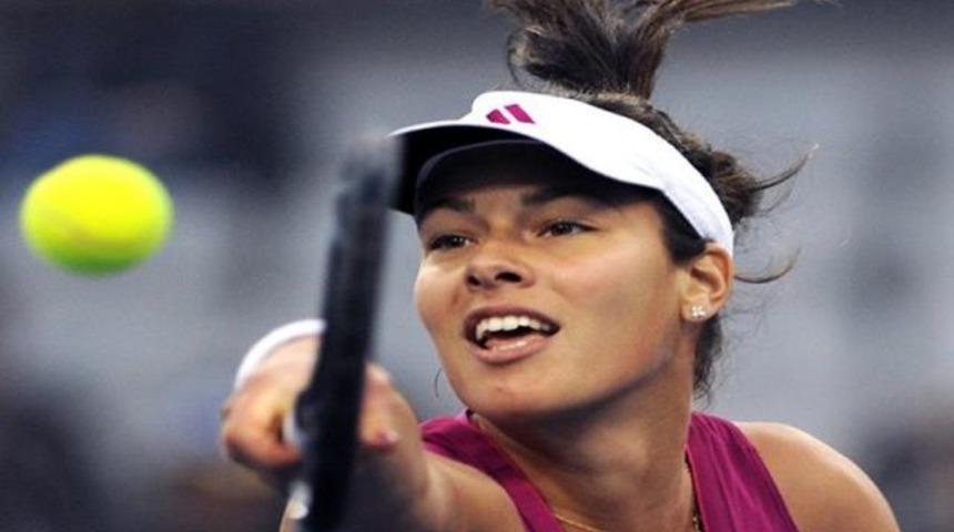 Ma&ccedil;ta tuvaleti geldi ve... (Video)