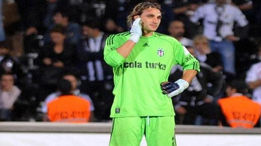 Hakan Arıkan kesik yedi!