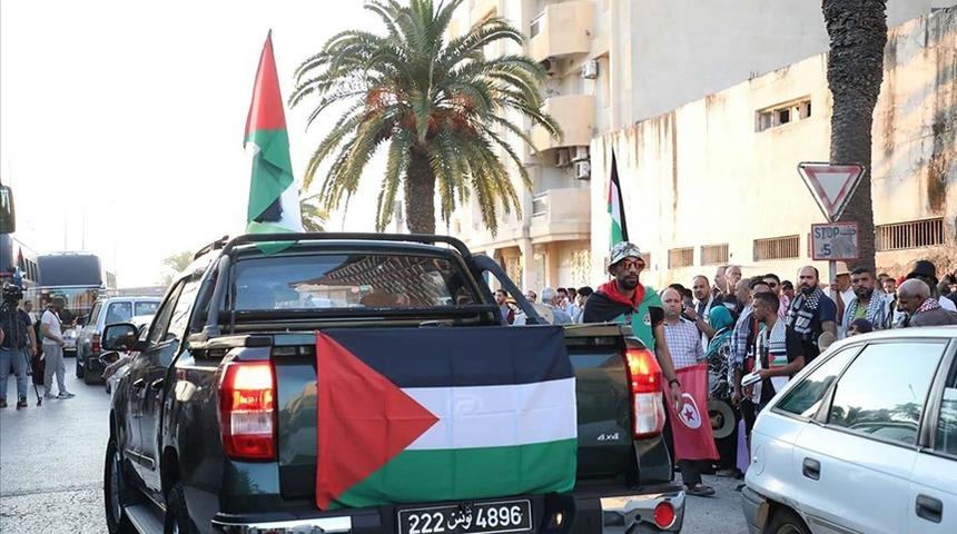Tunus'ta Gazze ile dayanışma ve Mağrip Direniş Konvoyu'na destek gösterisi