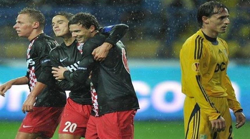 Eredivisie'de zirve değişmedi!