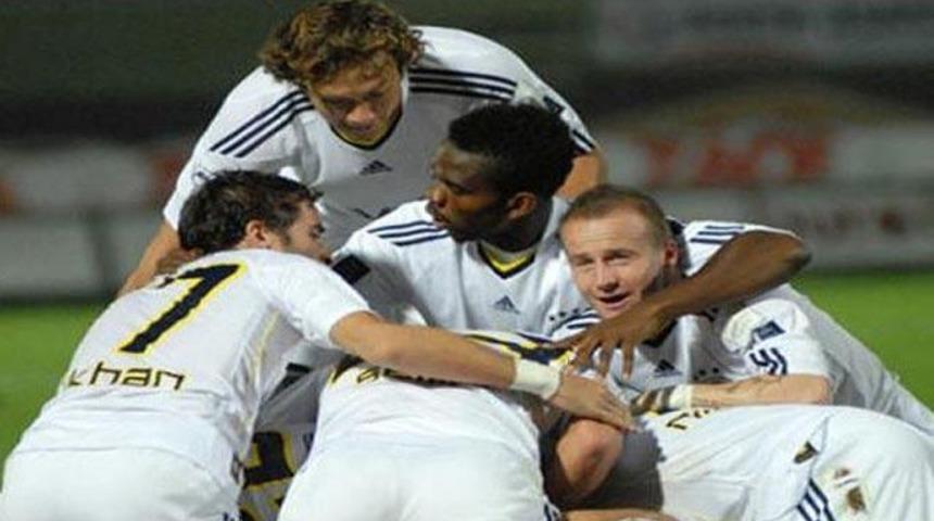 Kanarya'ya m&uuml;thiş derbi primi!