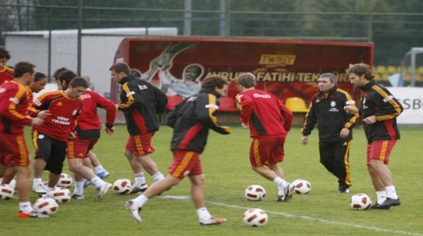 G.Saraylılardan şaşırtan &ccedil;ıkış!