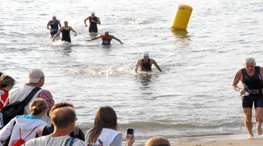 Alanya'da triatlon başladı!