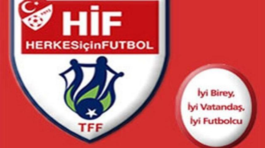 UEFA'dan T&uuml;rkiye'ye 3. yıldız!