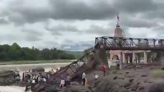 Hindistan'da köprü çöktü: 6 ölü