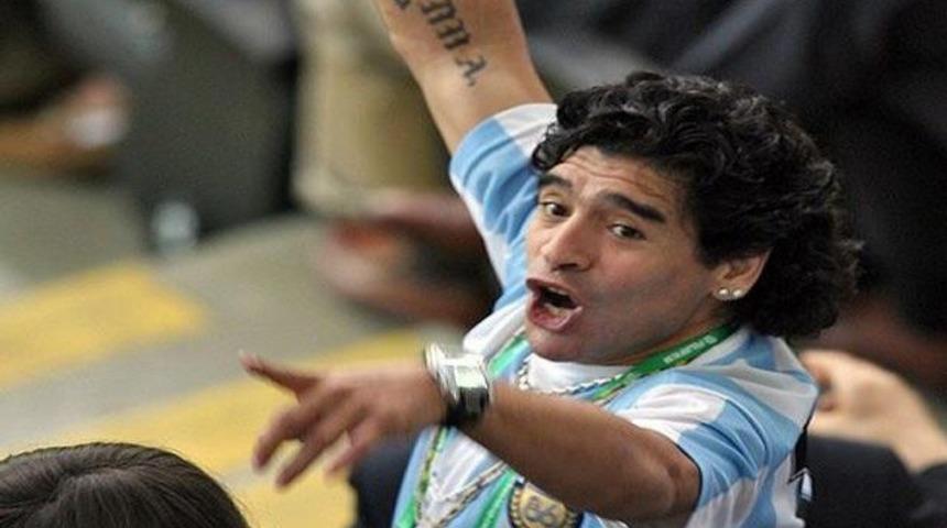 Maradona'ya s&uuml;rpriz teklif!
