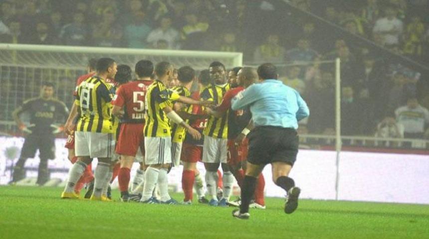 Fenerbah&ccedil;e'den sert mesaj!