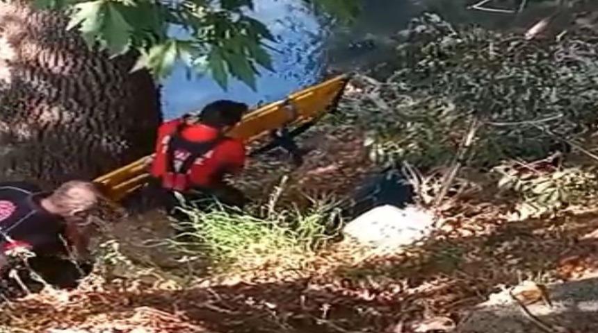 Balık tutarken dengesini kaybetti! Metrelerce yüksekten düştü