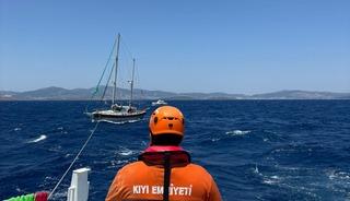 Bodrum’da sürüklenen tekne KIYEM ekiplerince kurtarıldı