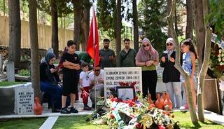 Manisaspor taraftarları Ferdi Zeyrek'i unutmadı