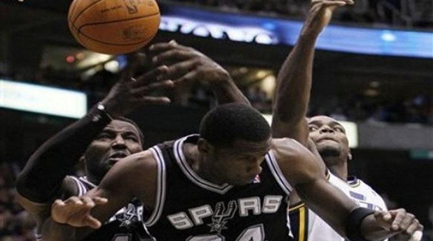 Spurs, '9' doğurttu!