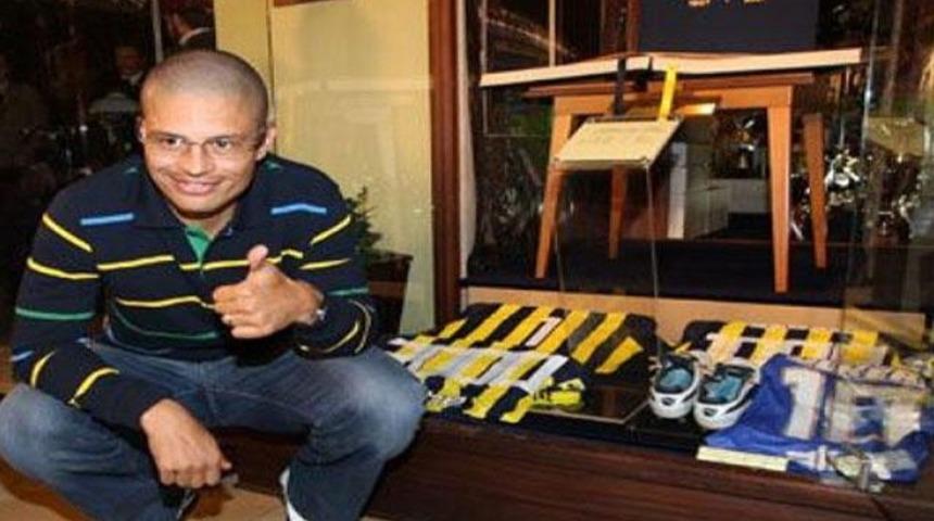 Alex, Fener tarihine girdi!