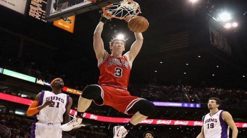 &Ouml;mer Aşık, Hido'yu yıktı!