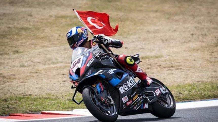 Toprak Razgatlıoğlu, İtalya’da 2’de 2 yaptı