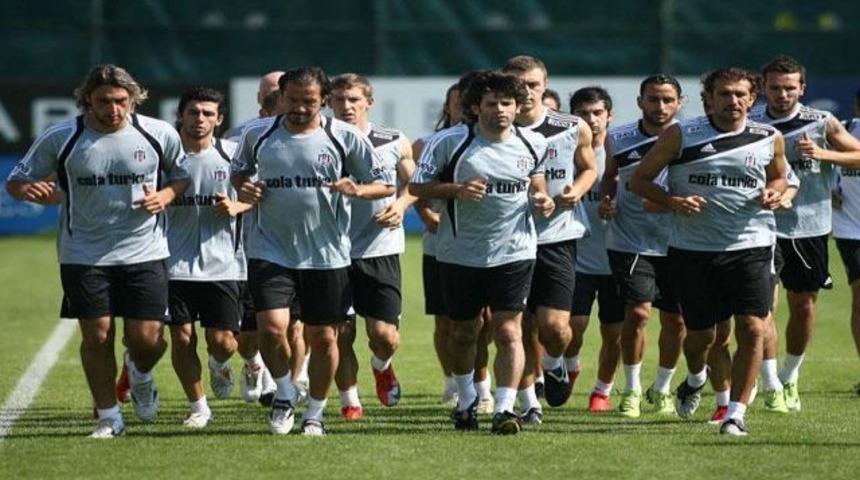 Siyah-beyazlılar revire d&ouml;nd&uuml;!