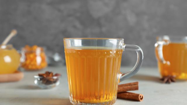 Tarçınlı suyun faydaları nelerdir? Tarçınlı su içmek neye iyi gelir?