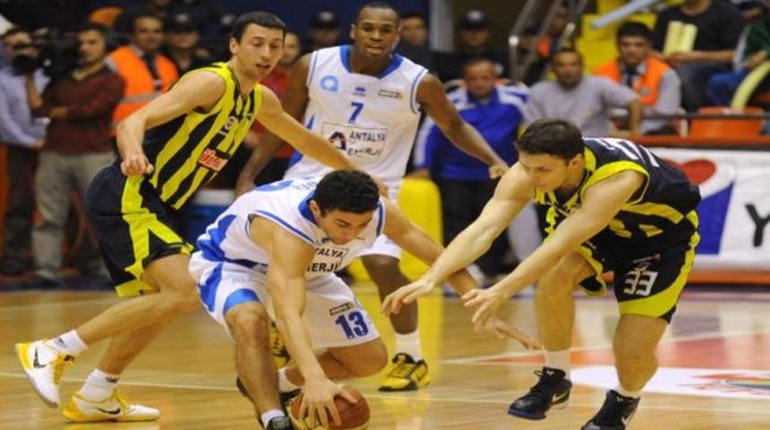 F.Bah&ccedil;e &Uuml;lker rakip tanımıyor!