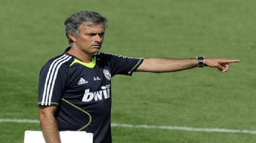 Mourinho bu T&uuml;rk'&uuml;n peşinde!