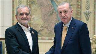 Cumhurbaşkanı Erdoğan Pezeşkiyan'la görüştü: İran'a destek mesajı