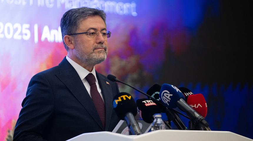 Bakan Yumaklı açıkladı: Orman yangınlarıyla mücadelede yapay zeka vurgusu!