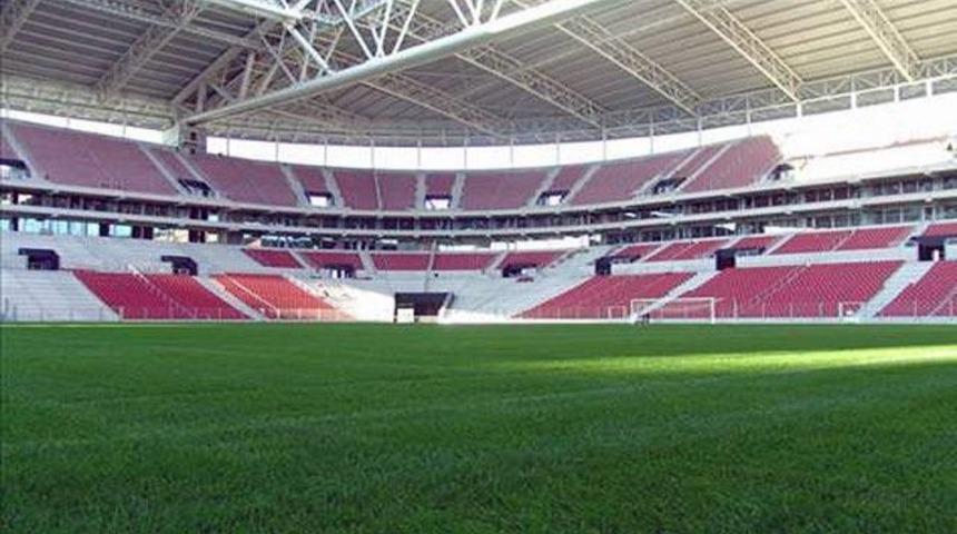 Ve TT Arena UEFA'da...