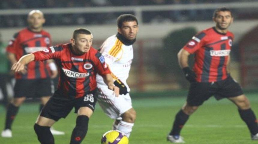 Sami Yen lige veda ediyor!