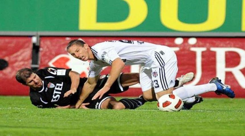 Beşiktaş'ta Holosko şoku!