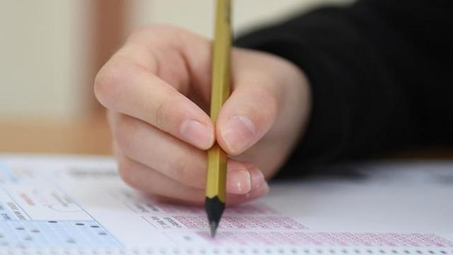 LGS’de 27 Bin Kişilik Düşüş: LGS sınavı genel olarak öğrencileri zorladı Uzmanlardan sınav değerlendirmesi...