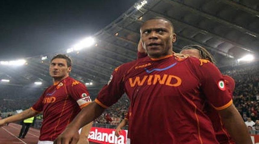 G.Saray'dan 4 bomba...