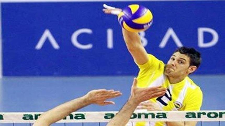 Fener filede lidere karşı!