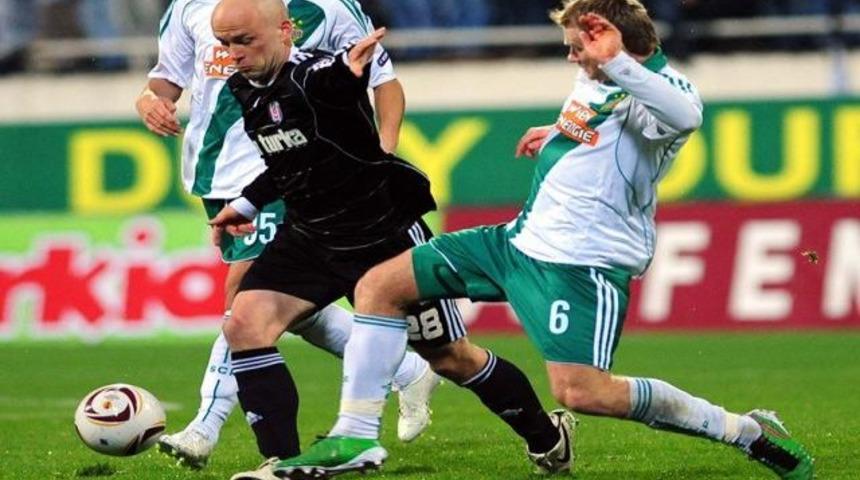 Kartal pen&ccedil;esini g&ouml;sterdi!