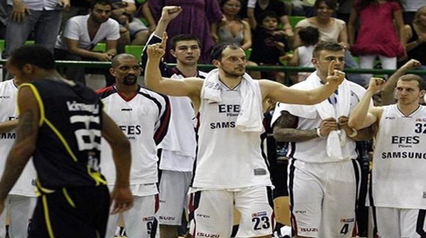 Efes Panathinaikos'a karşı...