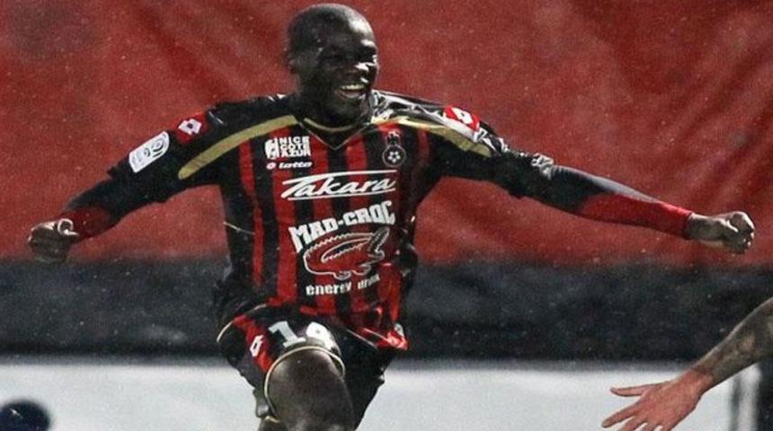 Niang onu F.Bah&ccedil;e'ye &ouml;nerdi!