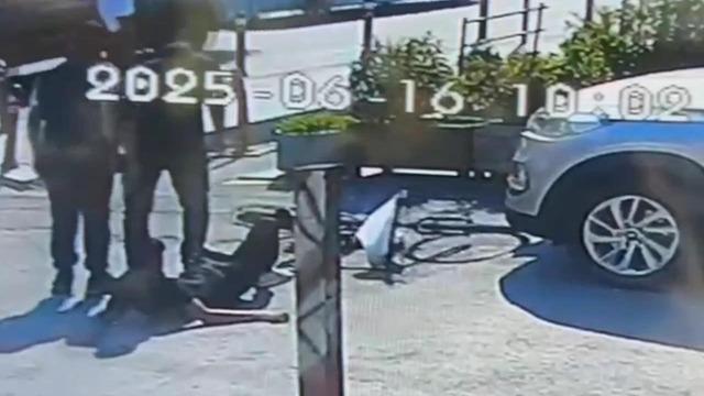 Sosyal medyada kendisini kadın gibi tanıttı! Sokak ortasında cinayete kurban gitti