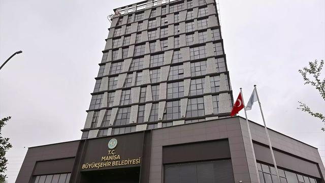 Ferdi Zeyrek'in acı kaybı sonrası Manisa Büyükşehir Belediye Başkanlığına Besim Dutlulu getirildi