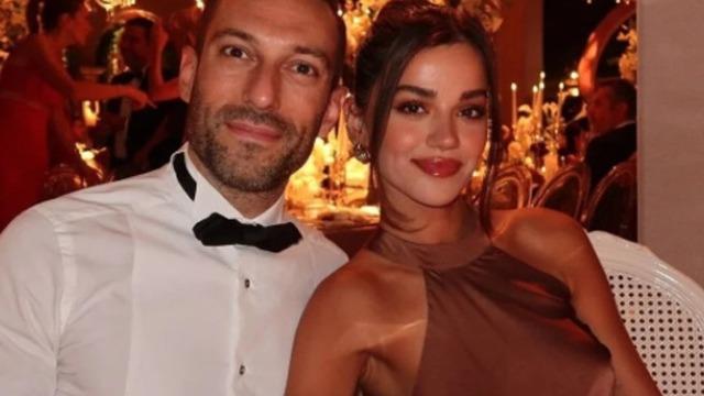 Selin Yağcıoğlu'nu çabuk unuttu! Allan Hakko gönlünü güzel oyuncuya kaptırdı! Aşk belgelendi