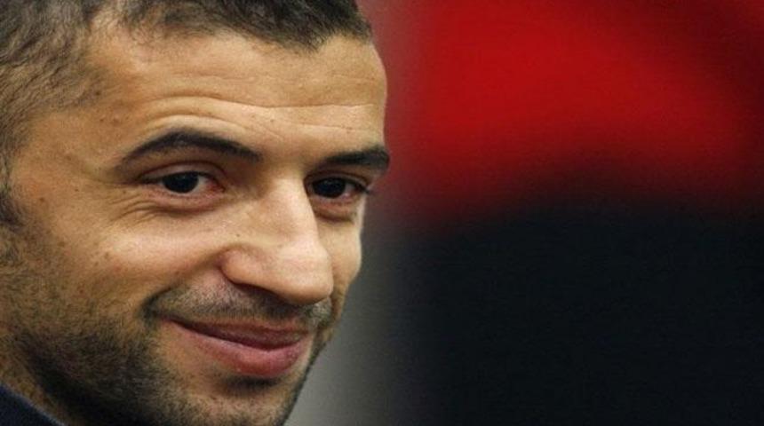 Simao, g&ouml;zyaşlarıyla veda etti