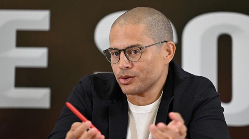 Fenerbahçe'nin efsanesi Alex De Souza'dan şaşırtan karar... Yeni kulübü resmen açıkladı!